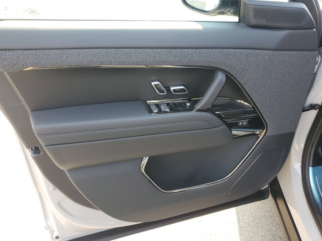 New 2026 Land Rover Range Rover Sport Dynamic SE AWD/4WD image 7