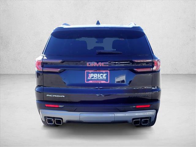 Used 2025 GMC Acadia Elevation image 3