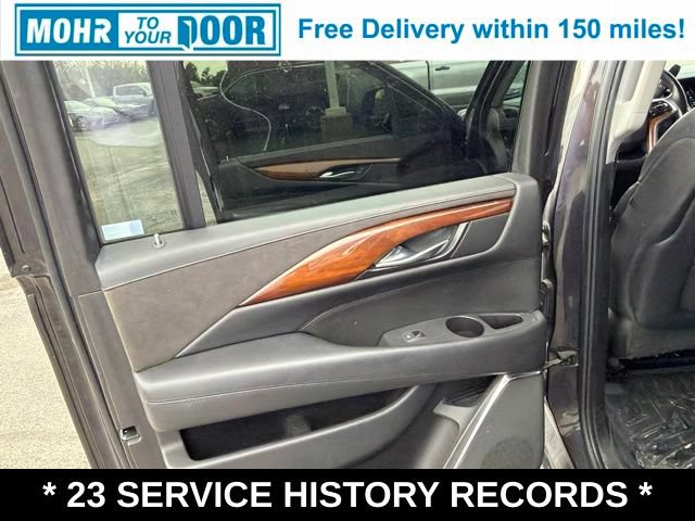 Used 2017 Cadillac Escalade ESV Luxury AWD/4WD image 36