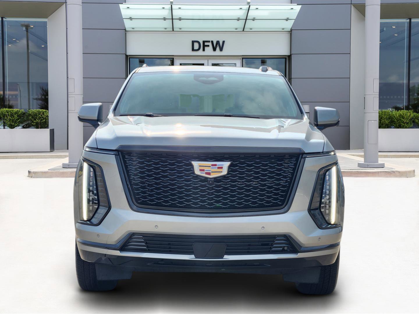 Used 2025 Cadillac Escalade Sport Platinum w/ LPO, Floor Liner Package video 2