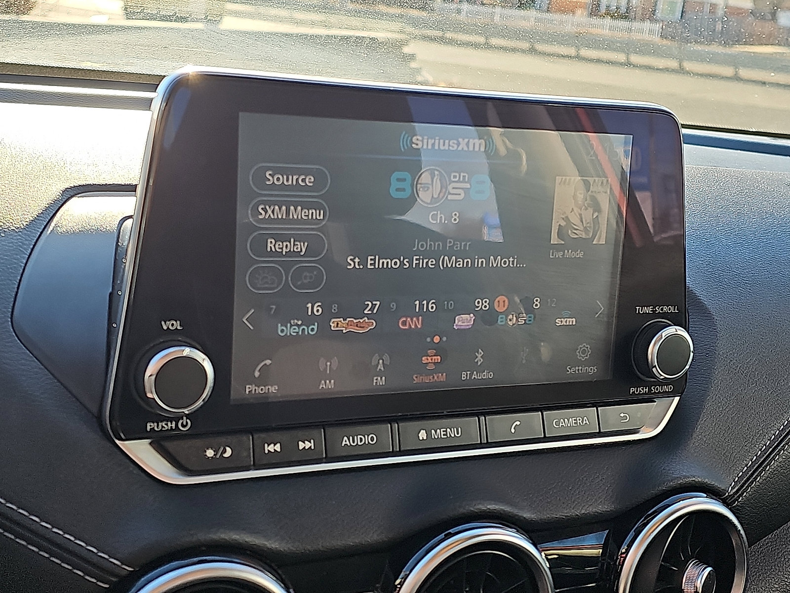 Used 2020 Nissan Sentra SV image 17