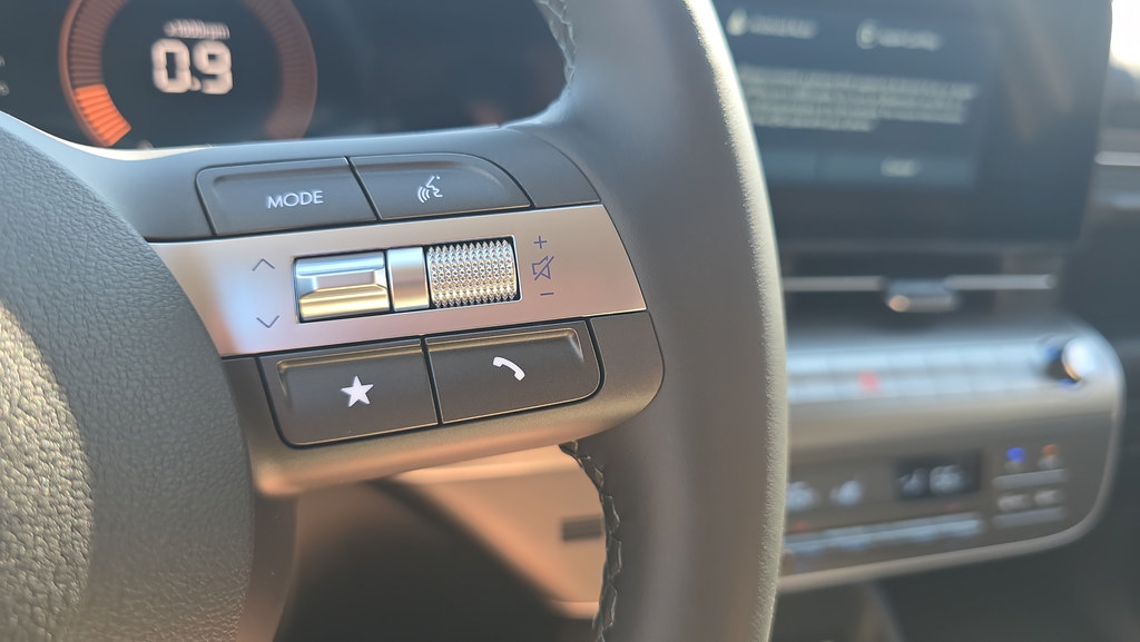 New 2027 Hyundai Kona SEL Sport FWD image 24