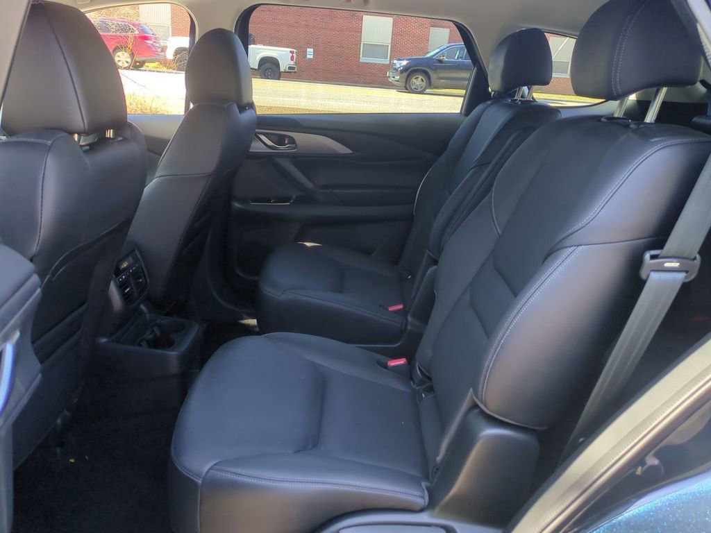 Used 2023 MAZDA CX-9 Touring Plus image 25