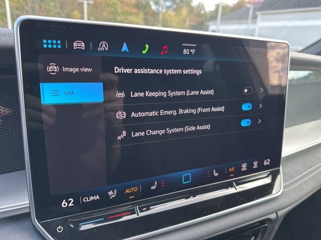 New 2025 Volkswagen Tiguan SE R-Line image 18