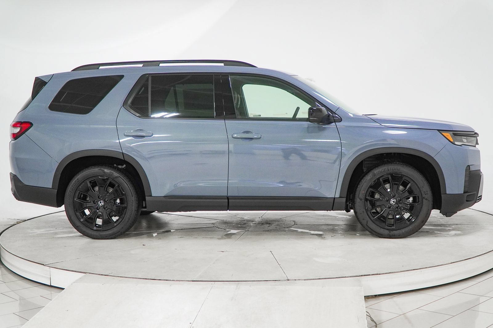 New 2026 Honda Pilot Black Edition image 14