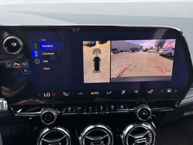 New 2026 Chevrolet Blazer EV LT FWD image 12