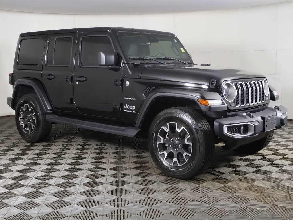 Used 2024 Jeep Wrangler Unlimited Sahara w/ Technology Group AWD/4WD image 47