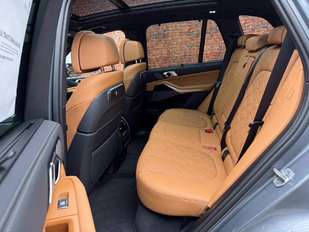 Used 2026 BMW X5 xDrive40i w/ Climate Comfort Package AWD/4WD image 23