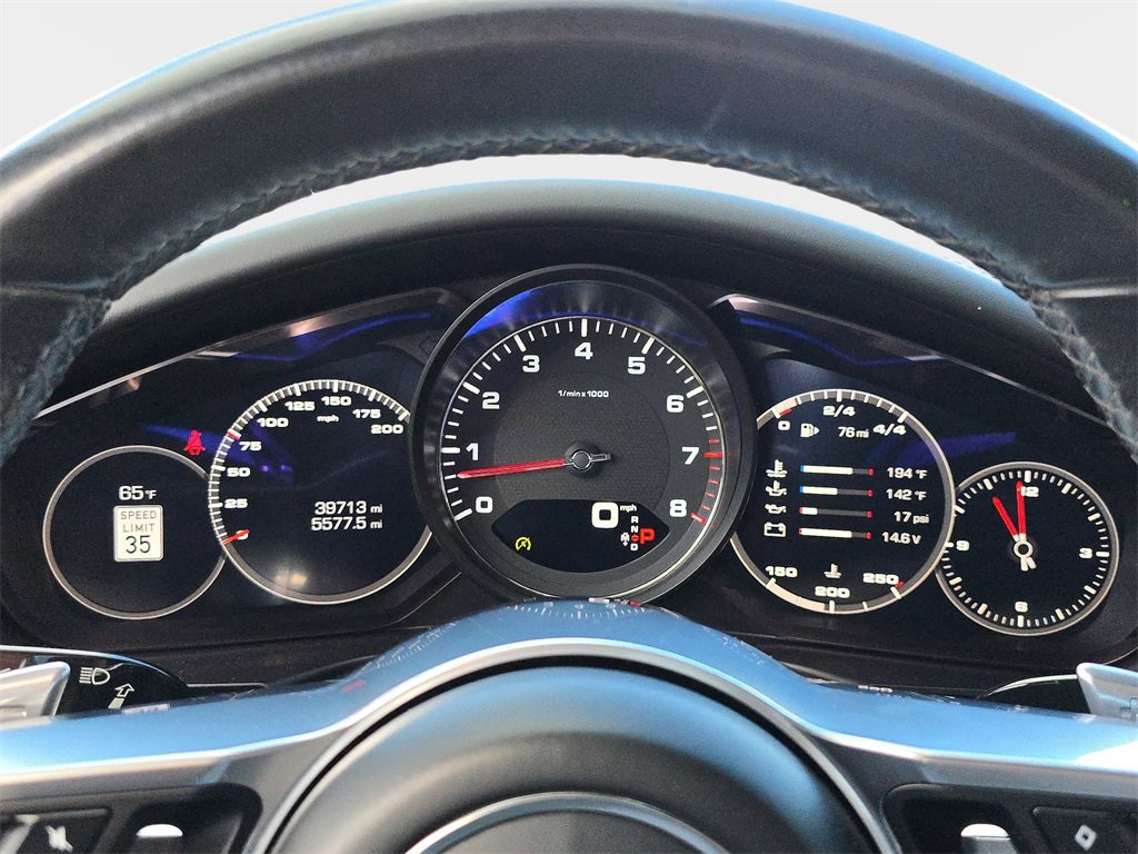 Used 2018 Porsche Panamera 4S image 26