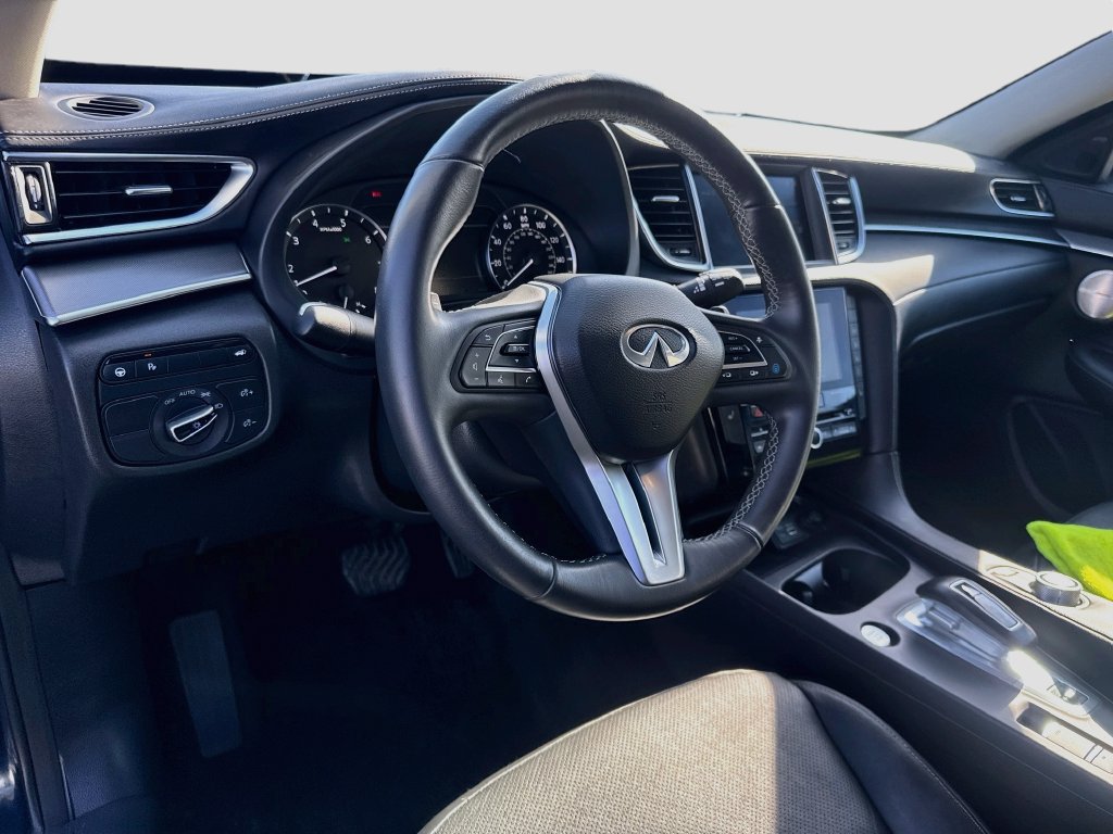 Certified 2023 INFINITI QX50 Luxe AWD/4WD image 10