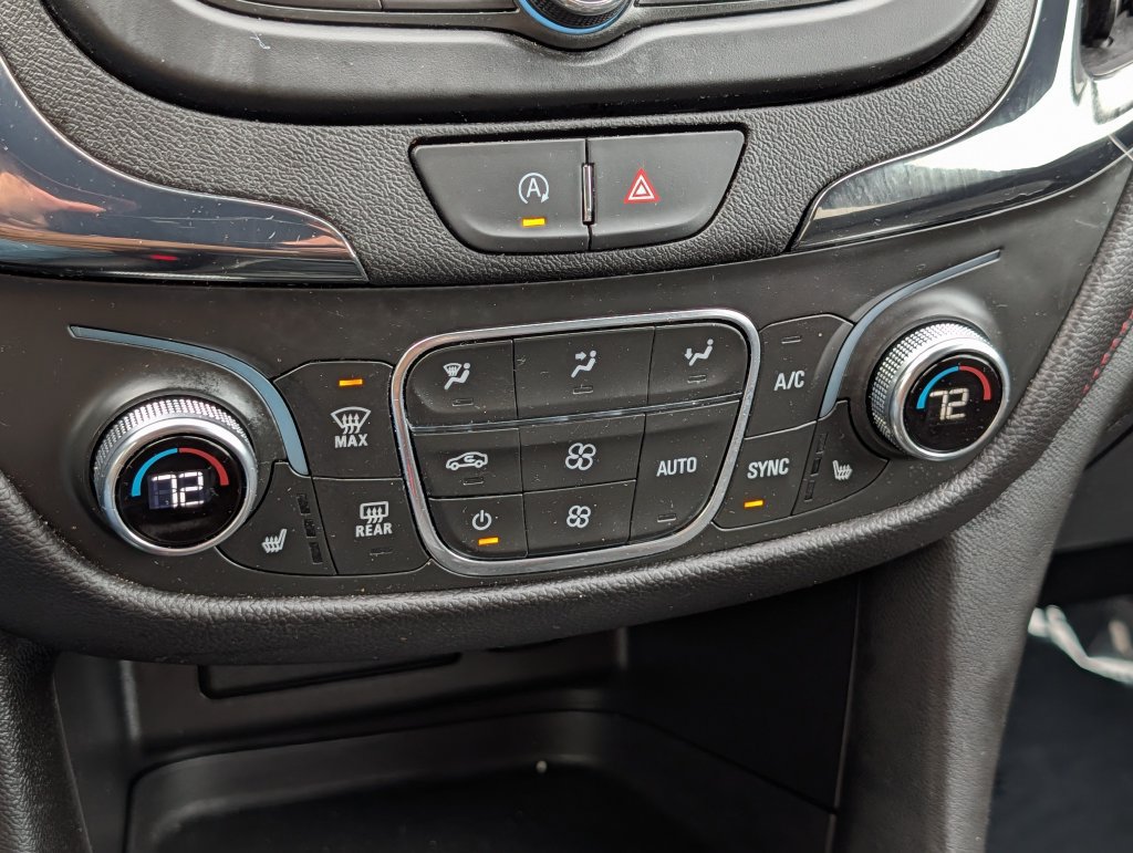 Used 2024 Chevrolet Equinox RS AWD/4WD image 21