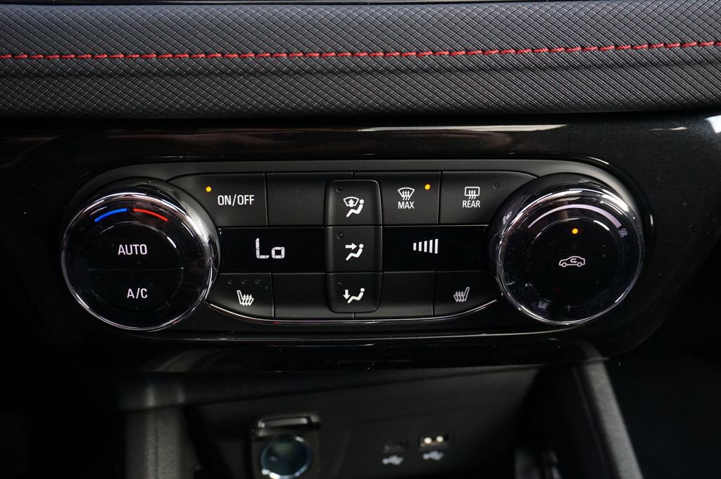 New 2026 Chevrolet TrailBlazer RS w/ Convenience Package image 16