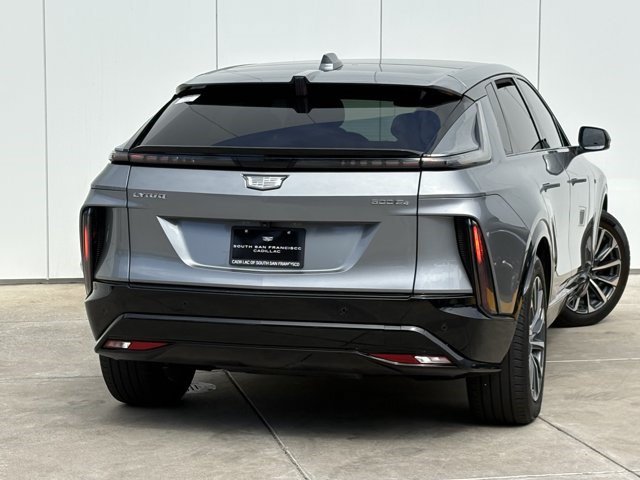 Certified 2024 Cadillac Lyriq Sport w/ LPO, Floor Liner Package AWD/4WD image 6