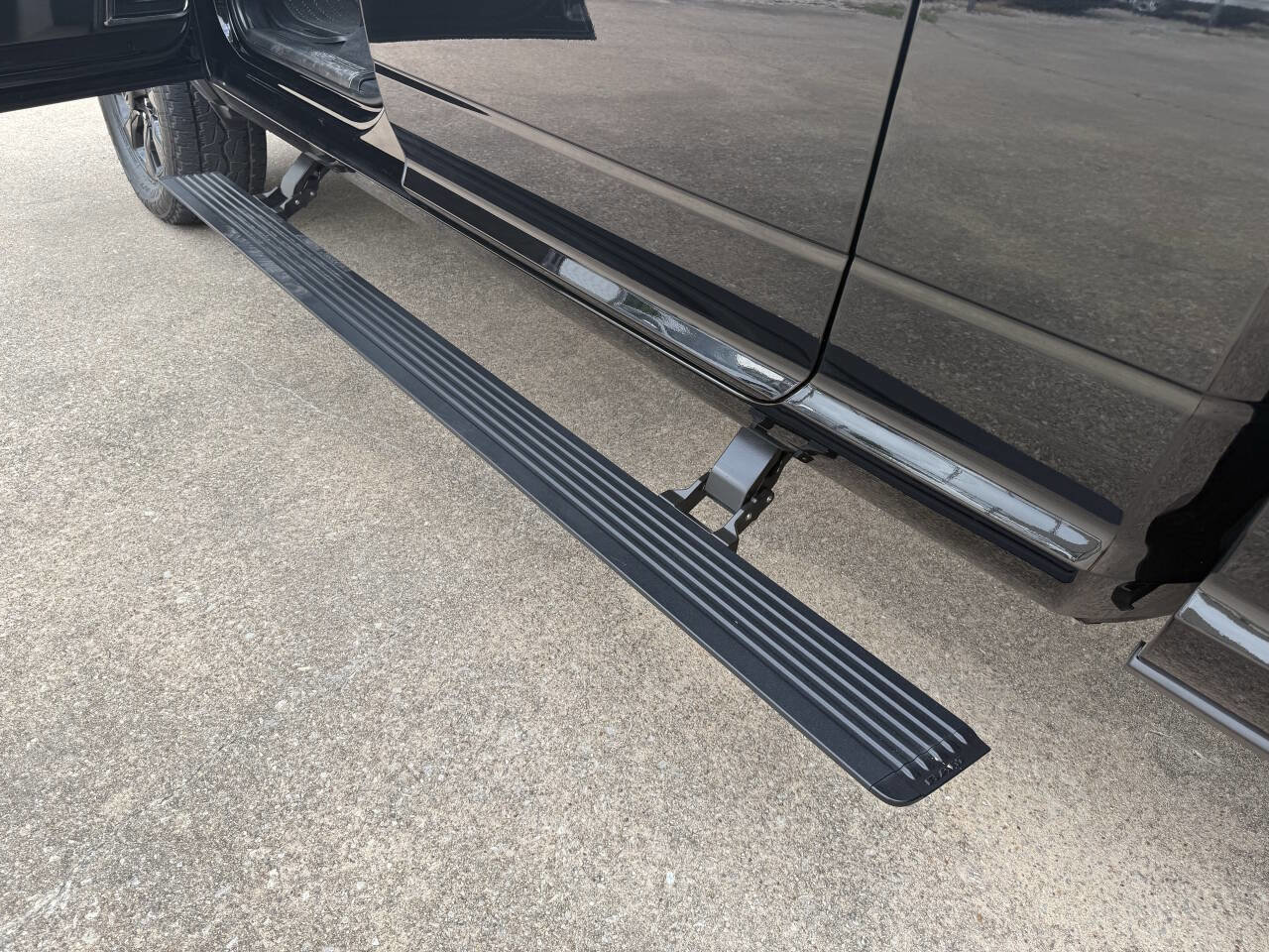 Used 2022 RAM 2500 Limited image 22