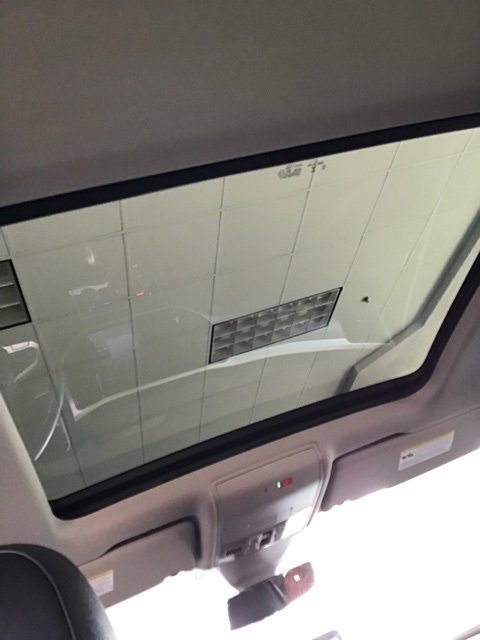 Used 2021 Volkswagen Atlas SEL Premium image 43