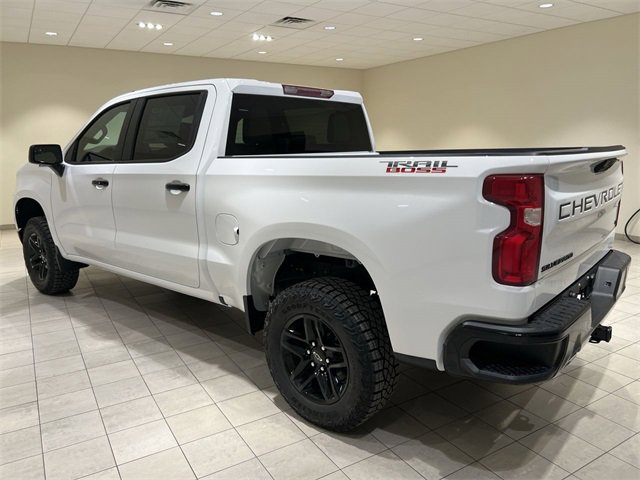 Certified 2025 Chevrolet Silverado 1500 LT Trail Boss w/ LPO, Dark Essentials Package image 3