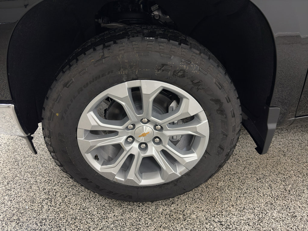 New 2026 Chevrolet Silverado 1500 LTZ image 10