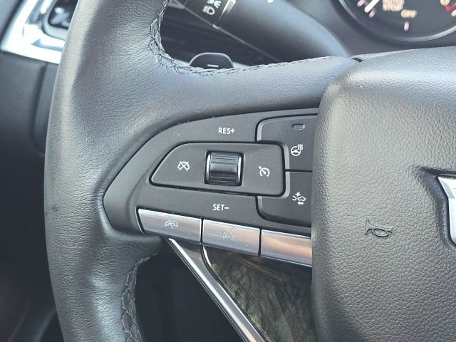 Used 2021 Cadillac XT6 Premium Luxury image 28