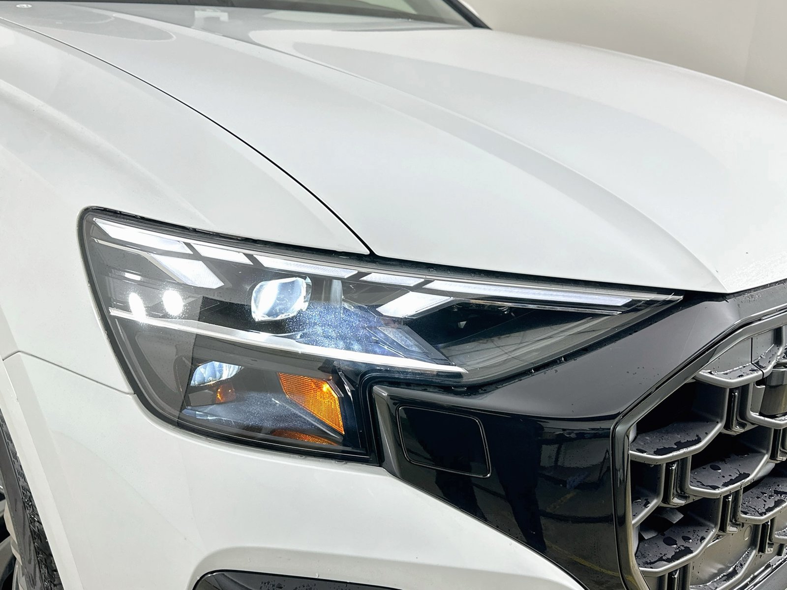 New 2027 Audi Q8 Premium Plus AWD/4WD image 9