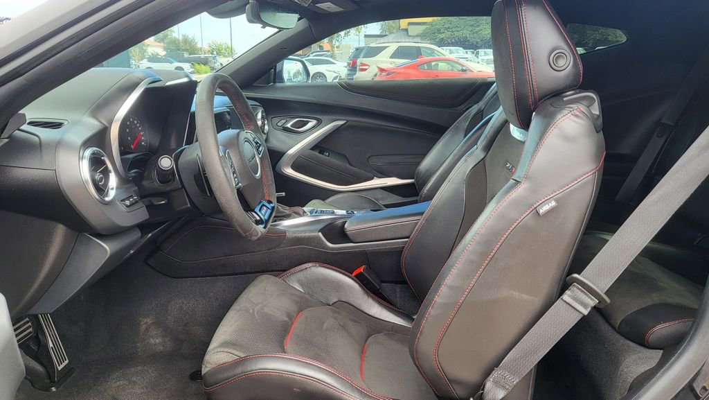 Used 2023 Chevrolet Camaro ZL1 image 21