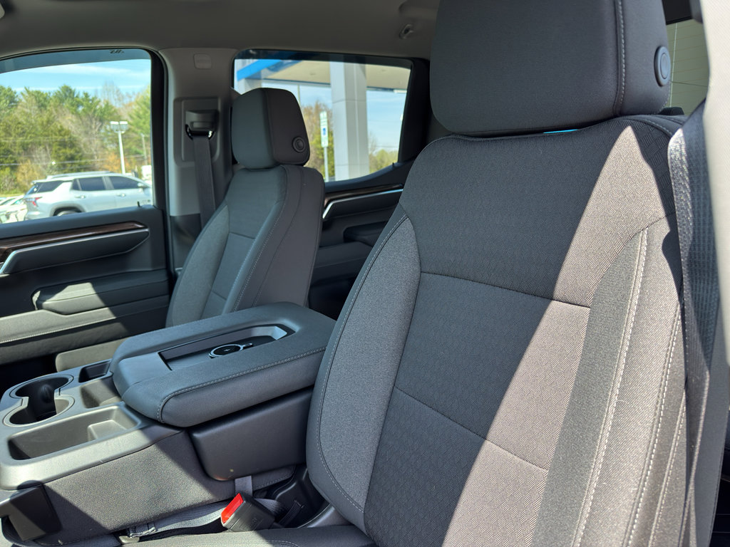 Used 2026 Chevrolet Silverado 1500 RST w/ RST Select Package image 17