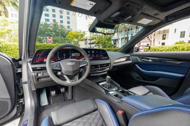 Used 2025 Cadillac CT5 V Blackwing w/ LE Monstre Special Edition RWD image 3