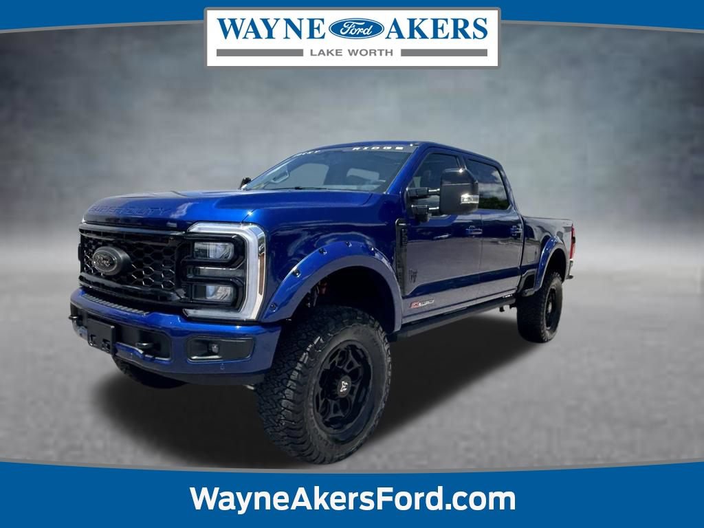 New 2026 Ford F250 Lariat w/ Black Appearance Package