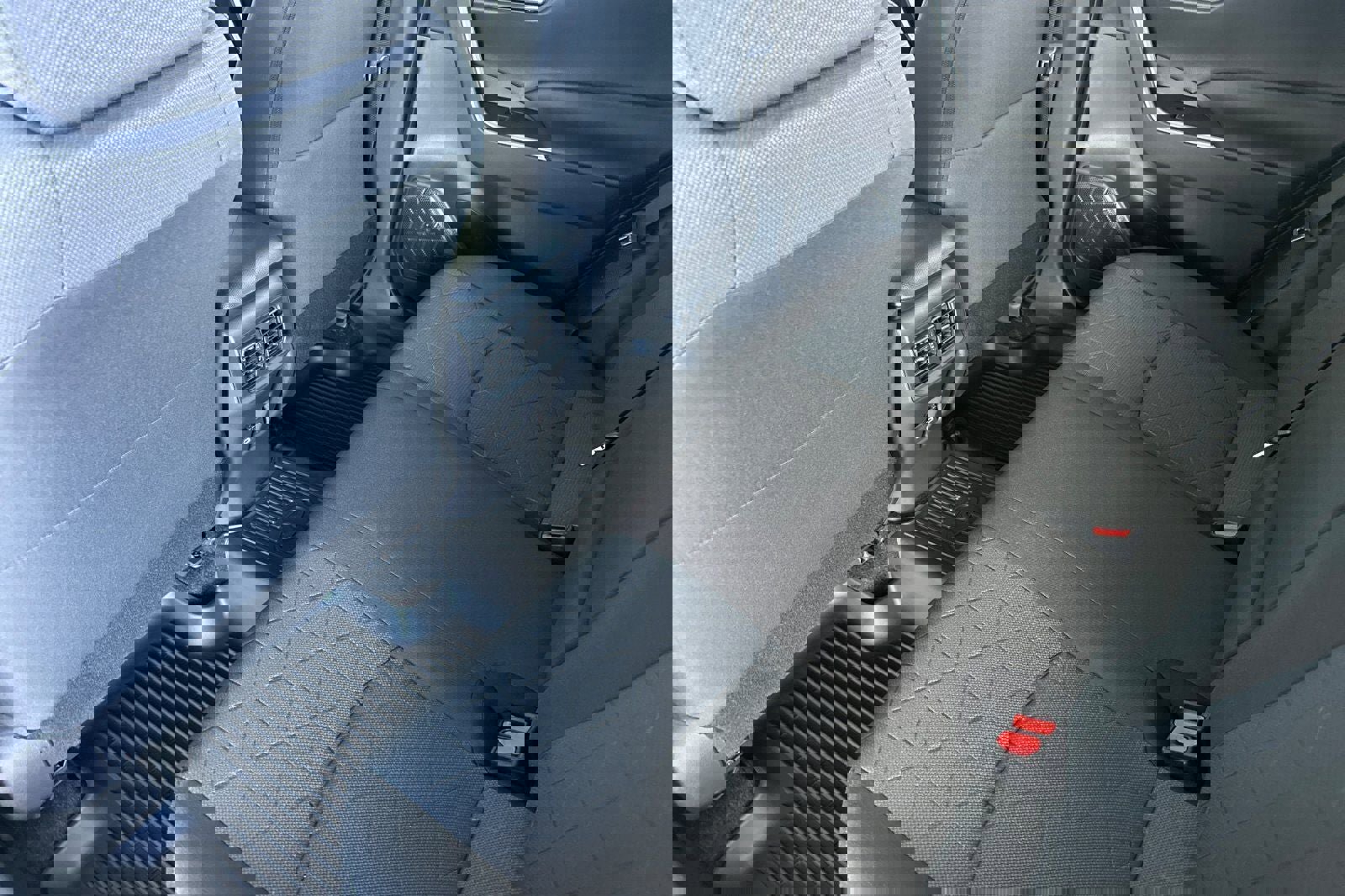 New 2025 Toyota RAV4 XLE image 14