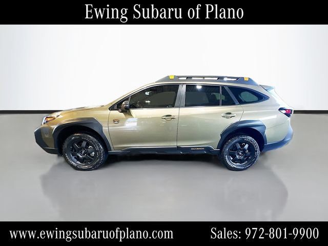 Used 2025 Subaru Outback Wilderness AWD/4WD image 4