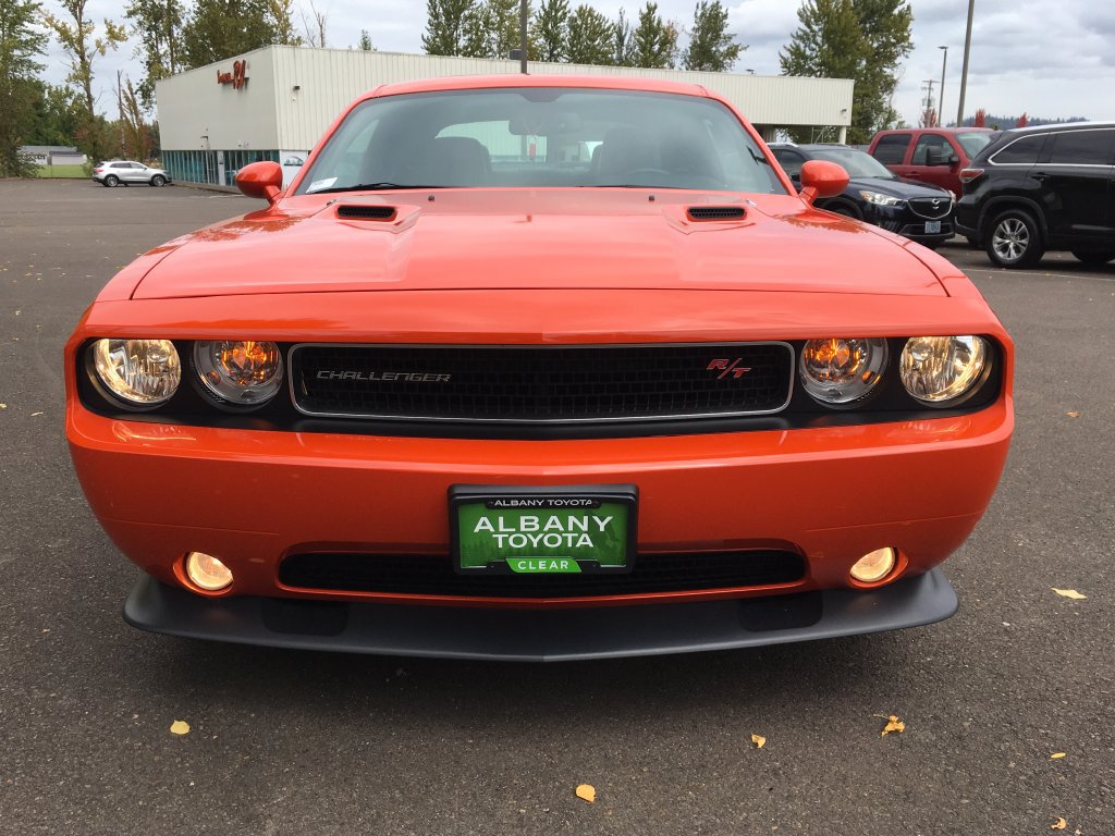 Used 2013 Dodge Challenger R/T Plus RWD image 9