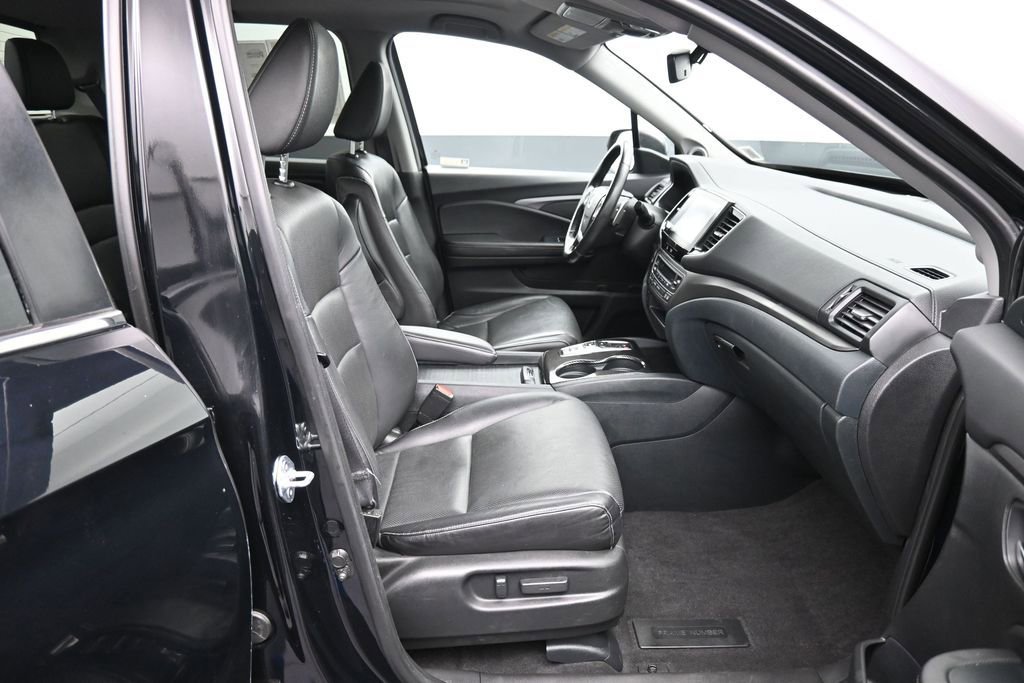 Certified 2023 Honda Ridgeline RTL image 24
