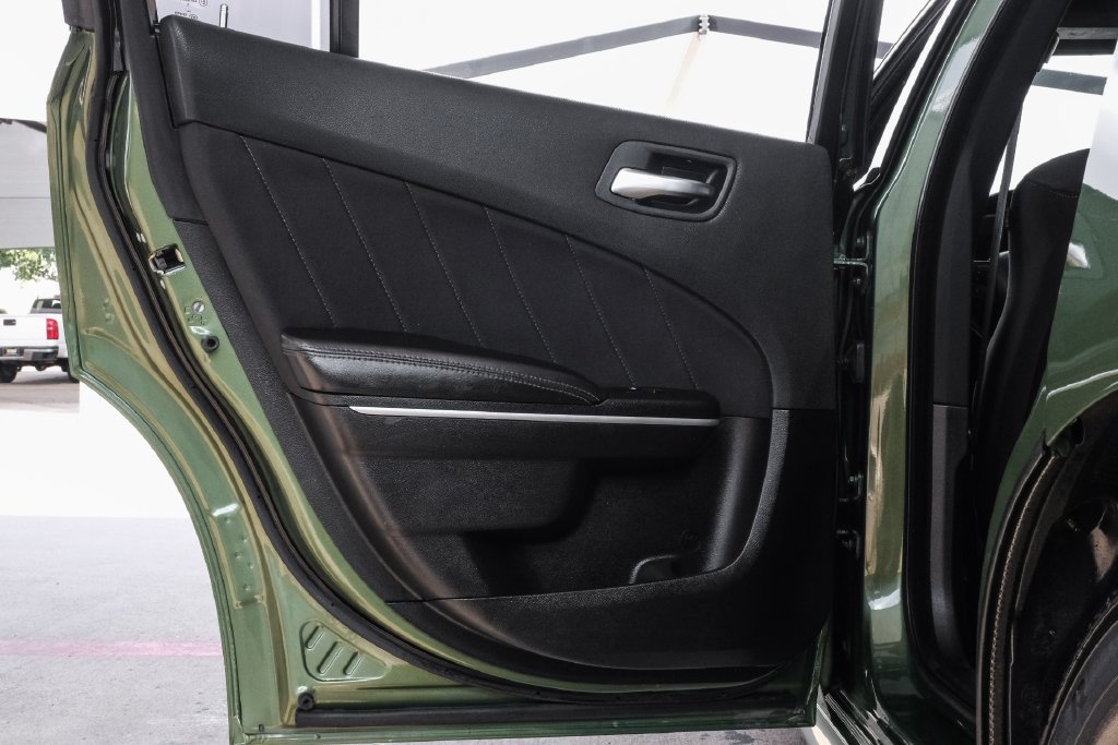 Used 2020 Dodge Charger R/T RWD image 47