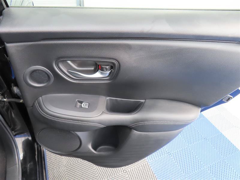 Used 2024 Honda HR-V EX-L image 32