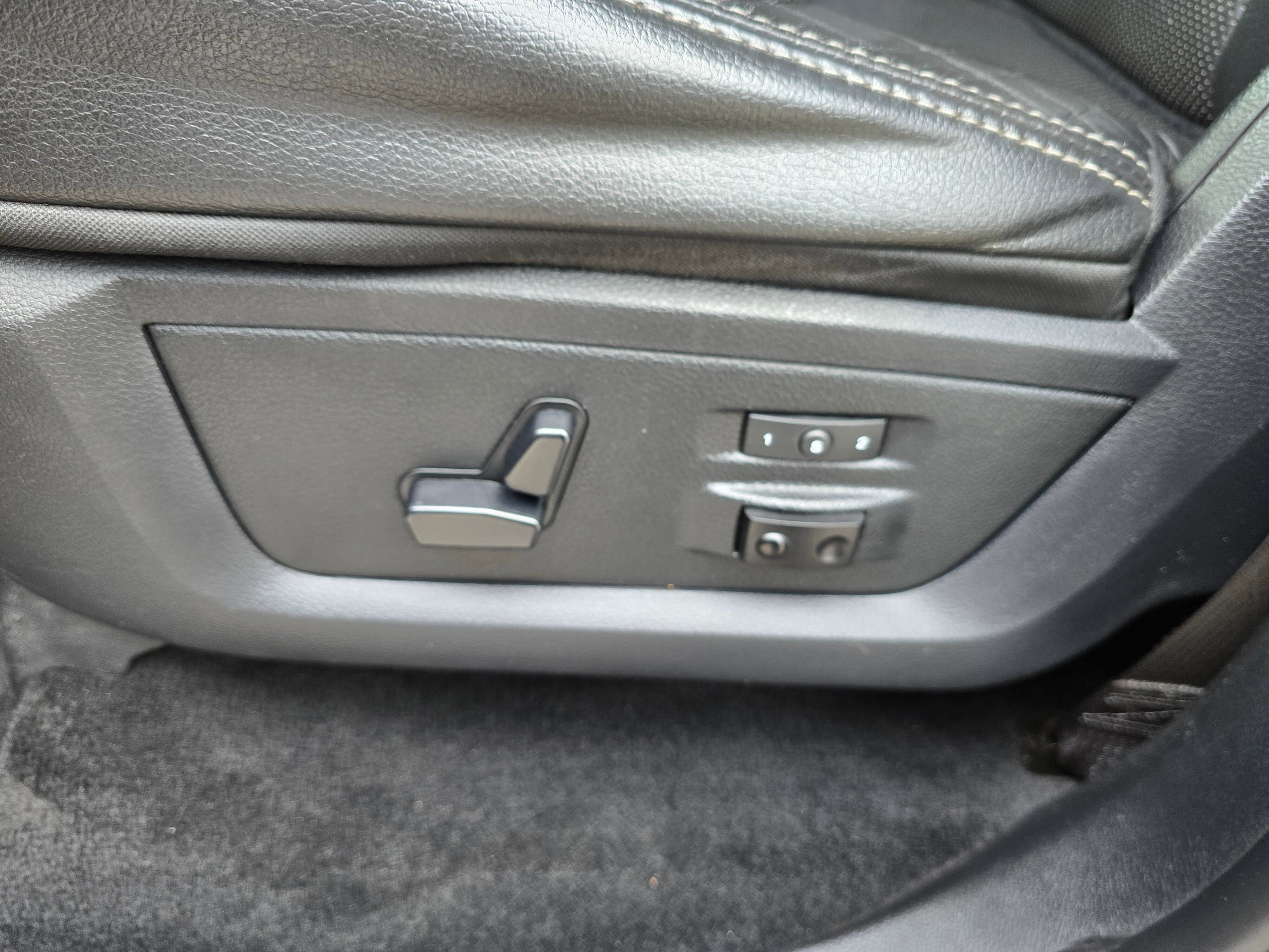 Used 2014 RAM 2500 Laramie image 25