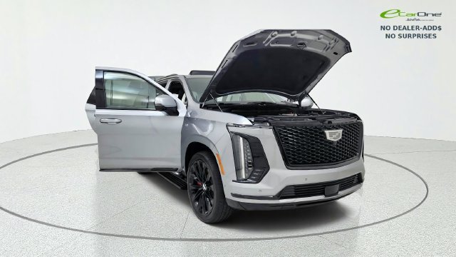 Used 2026 Cadillac Escalade Platinum Sport w/ LPO, ONYX Package AWD/4WD image 13