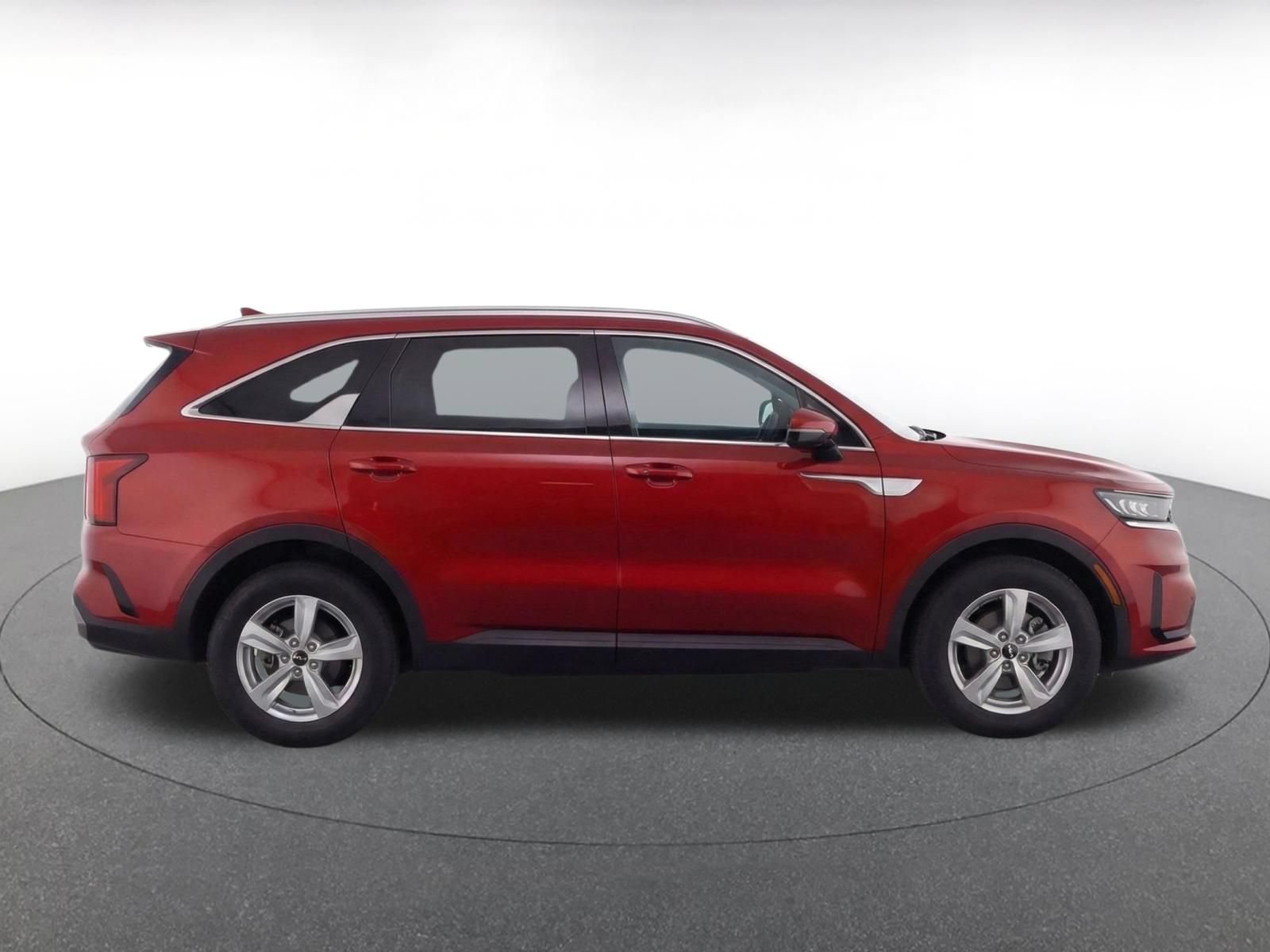 Used 2023 Kia Sorento LX FWD image 10