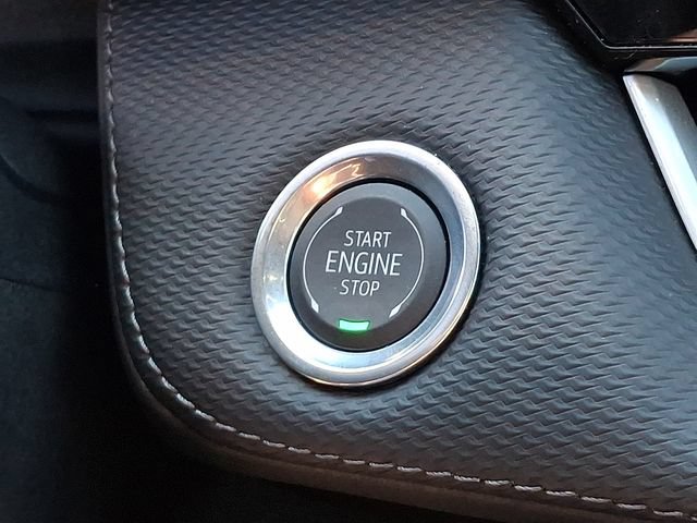 Used 2026 Chevrolet Equinox LT FWD image 24