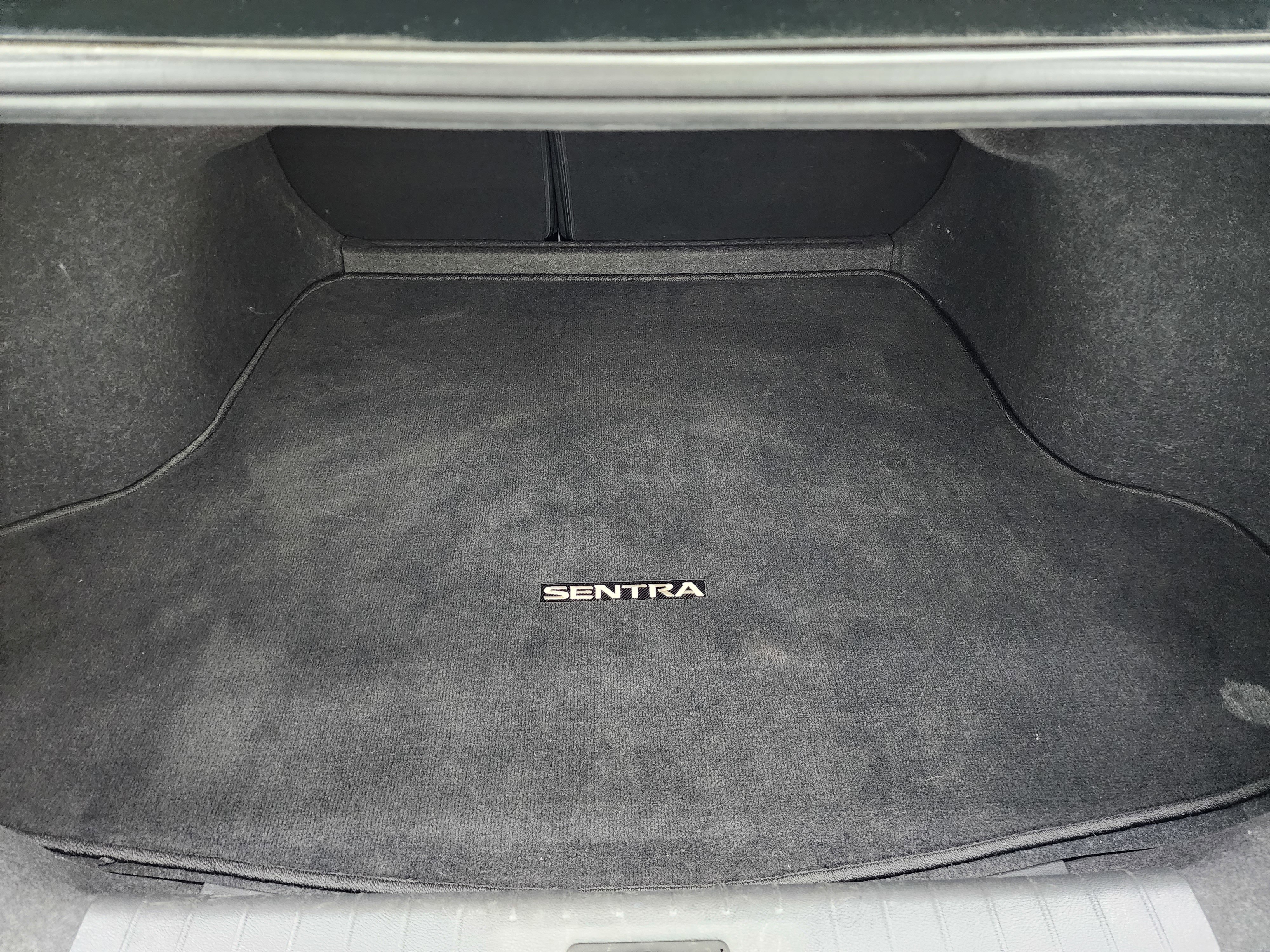 Used 2023 Nissan Sentra SV image 29