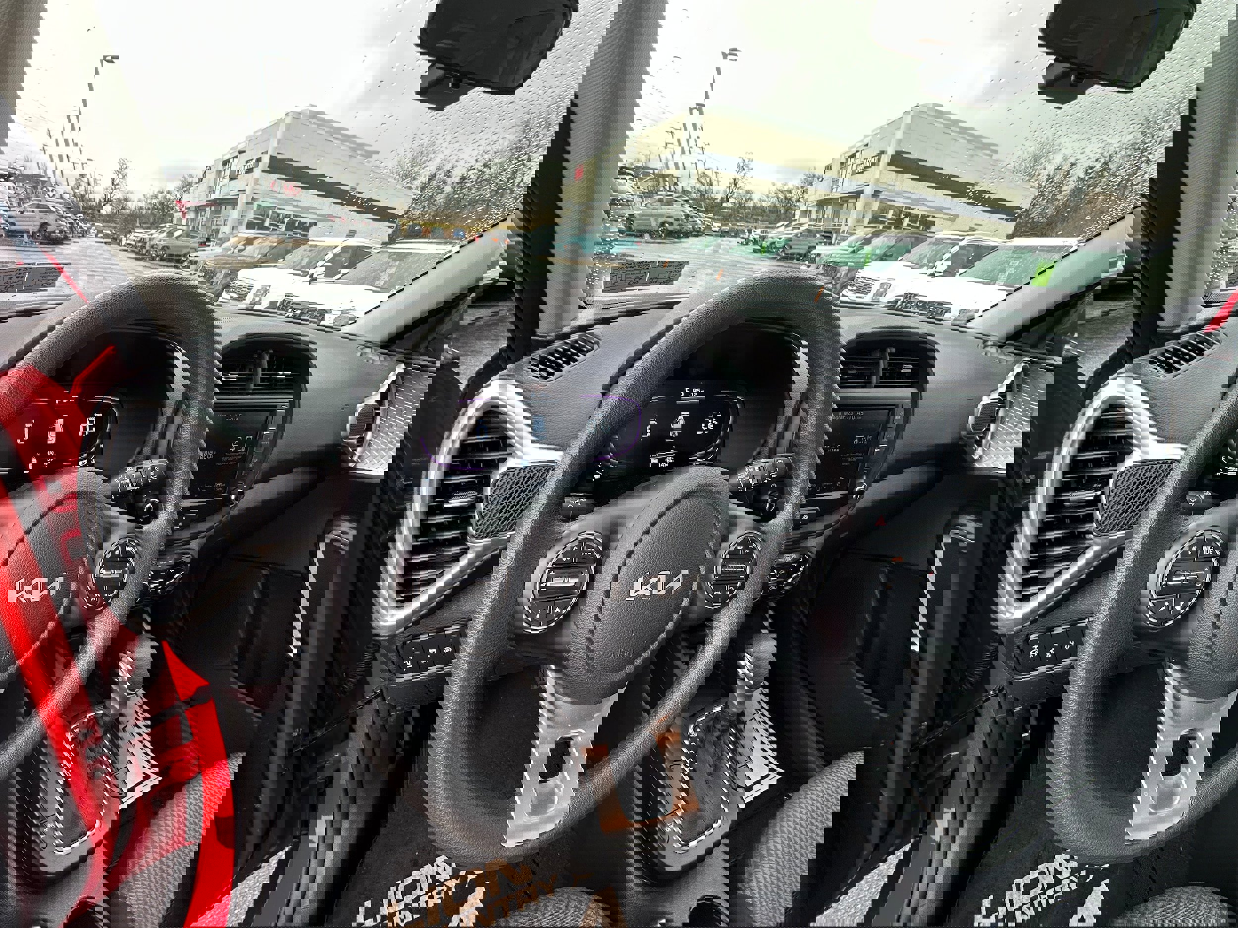 Used 2023 Kia Soul LX image 24