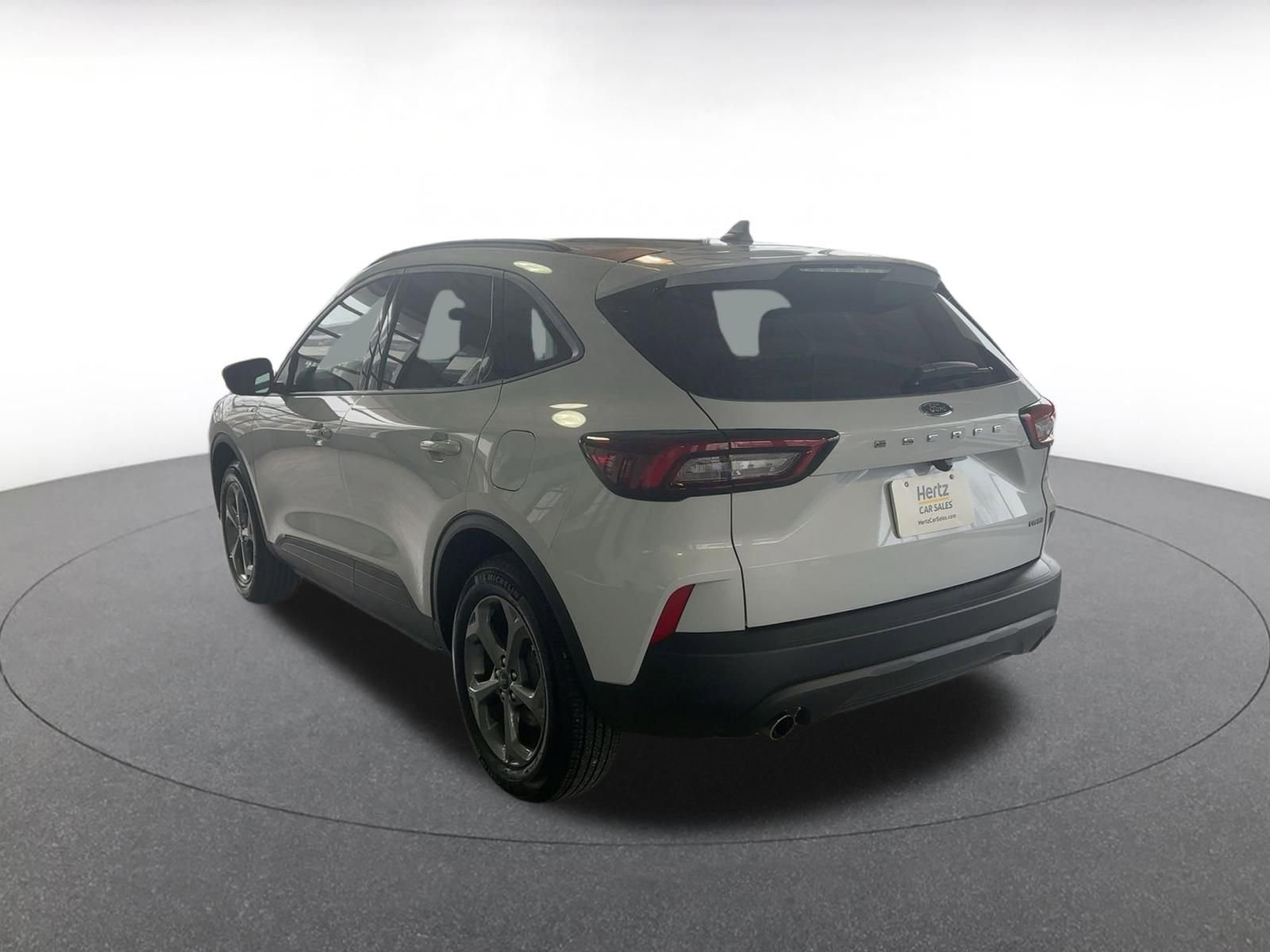 Used 2025 Ford Escape ST-Line image 13
