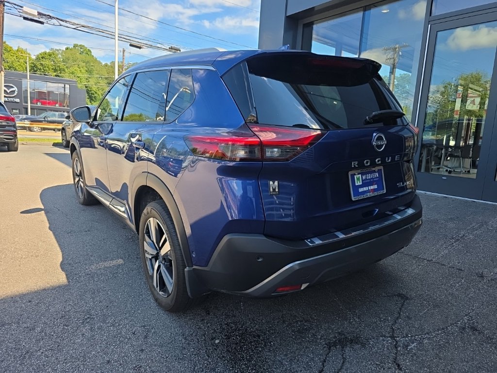 Certified 2023 Nissan Rogue SL w/ SL Premium Package AWD/4WD image 4
