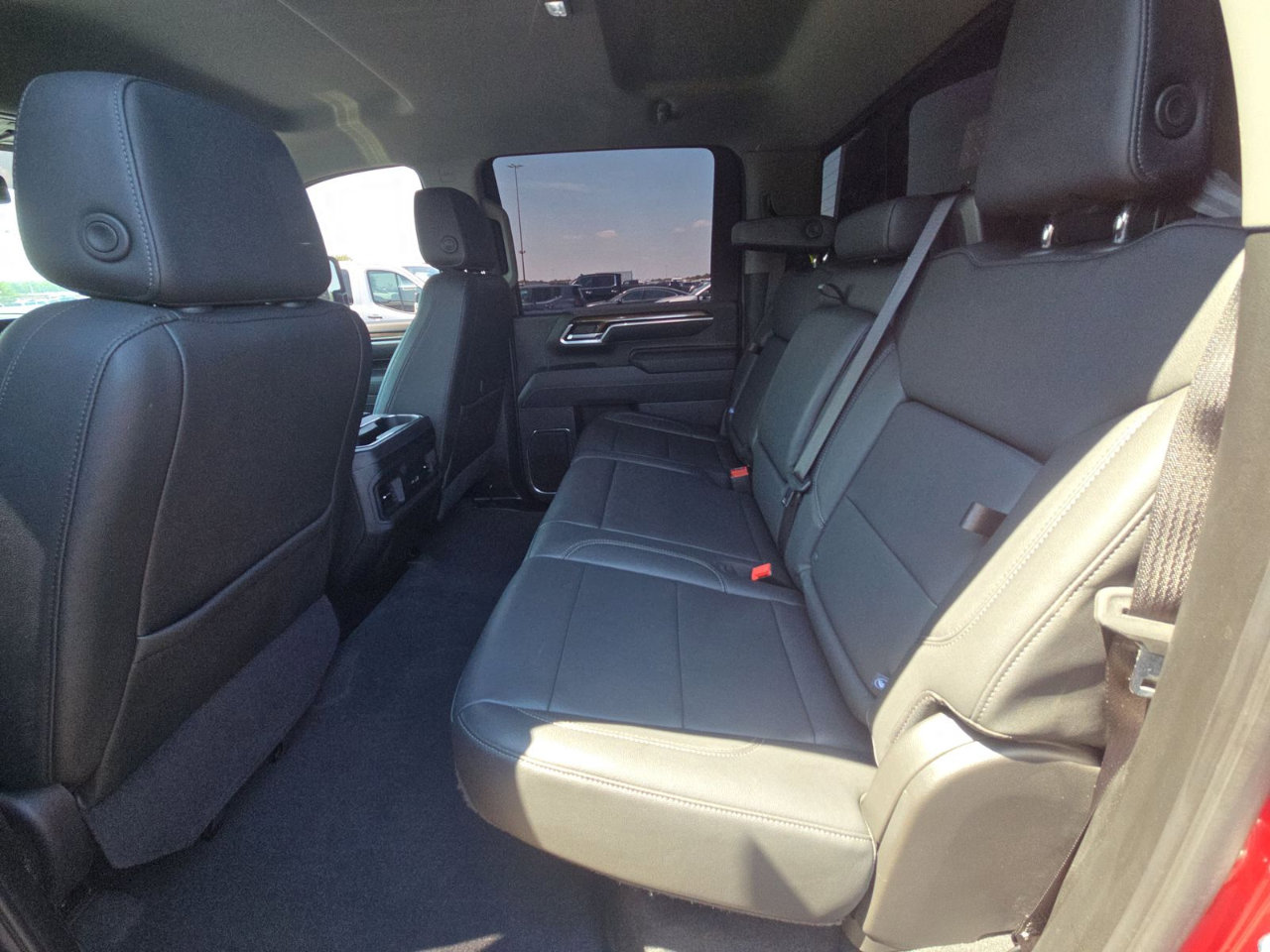 Used 2024 Chevrolet Silverado 2500 LT image 12