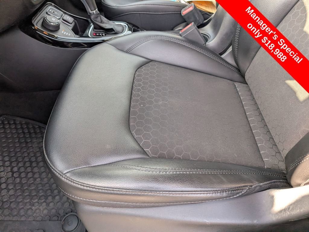 Used 2021 Jeep Compass Altitude image 23