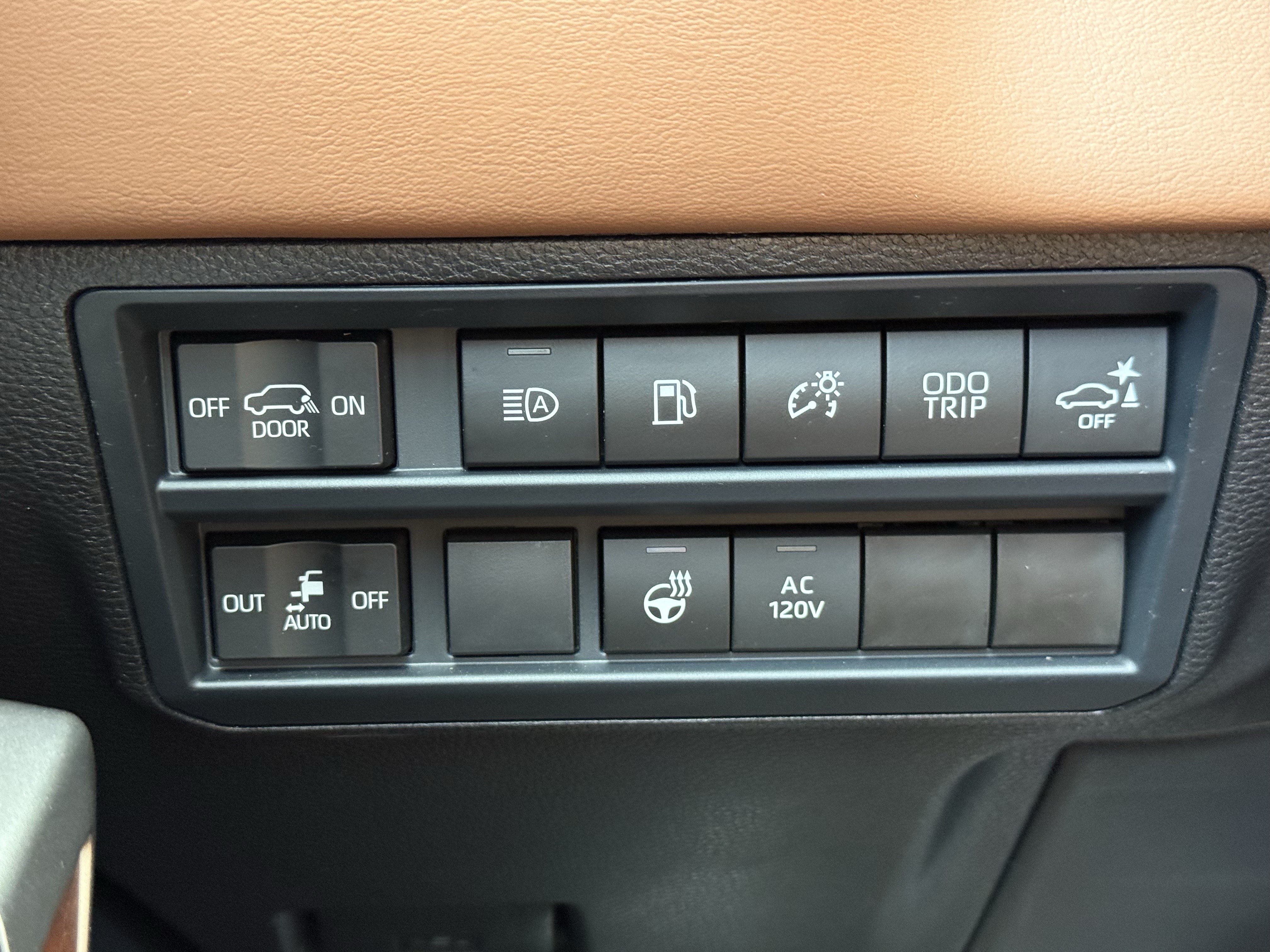 Used 2026 Toyota Sequoia 1794 Edition AWD/4WD image 27