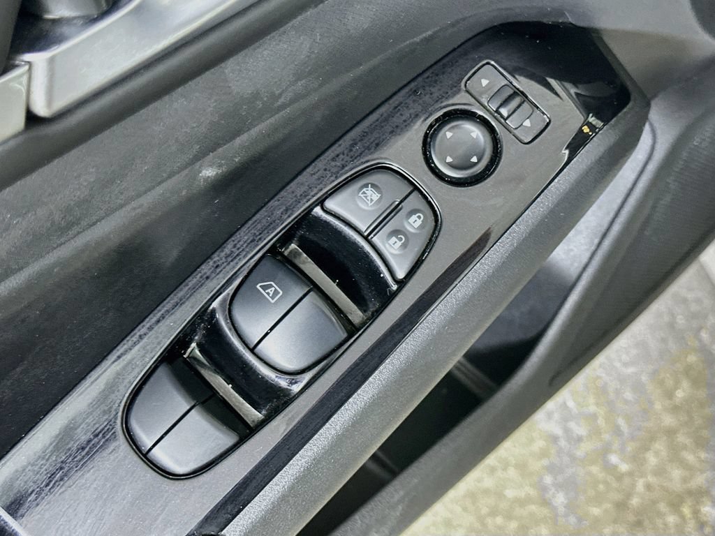 Used 2024 Nissan Altima 2.5 SR w/ SR Premium Package FWD image 22