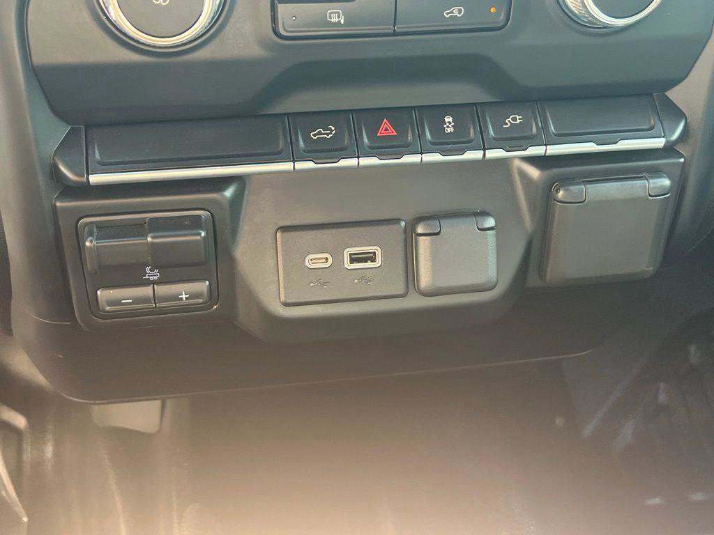 Used 2022 GMC Sierra 1500 Pro w/ Fleet Convenience Package image 38