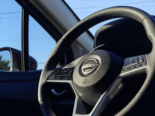 Used 2024 Nissan Versa SR w/ Trunk Package FWD image 17