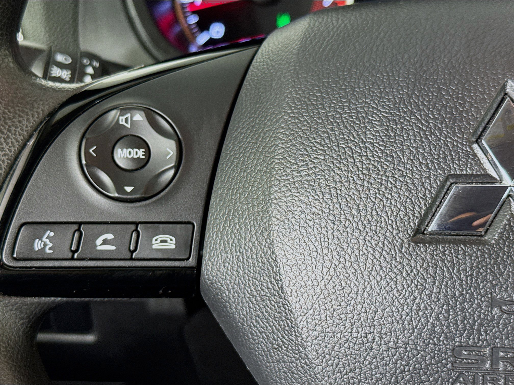 Used 2024 Mitsubishi Eclipse Cross Black Edition image 13