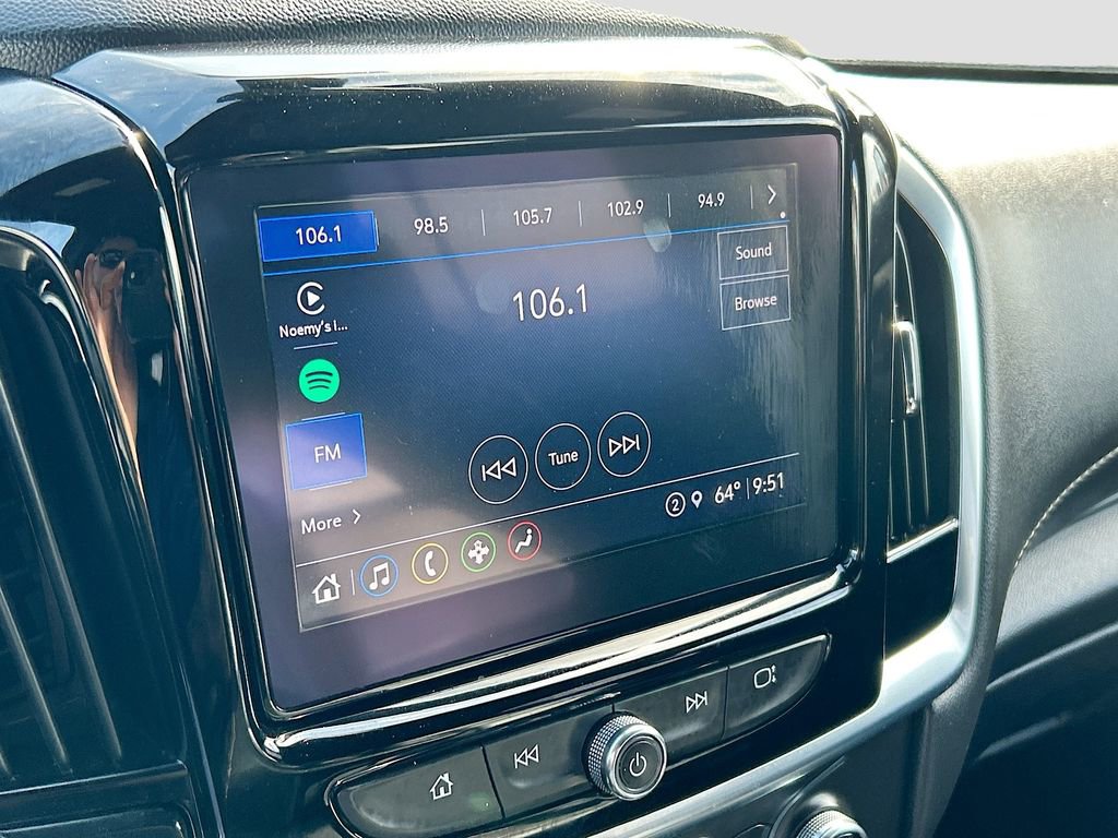 Used 2022 Chevrolet Traverse LT AWD/4WD image 14