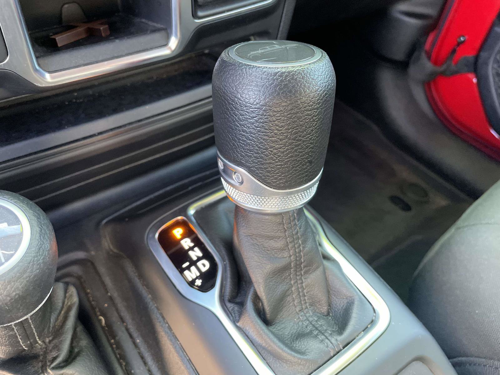 Used 2023 Jeep Gladiator Sport image 22